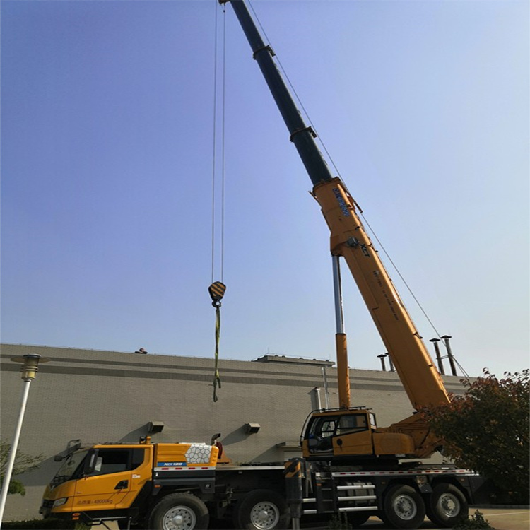 理塘 选择汽车吊租赁的秘诀与联系方式指南