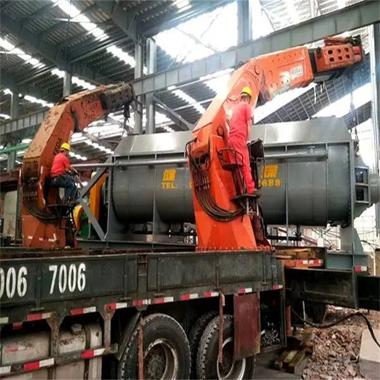 理塘大型随车吊出租多少钱