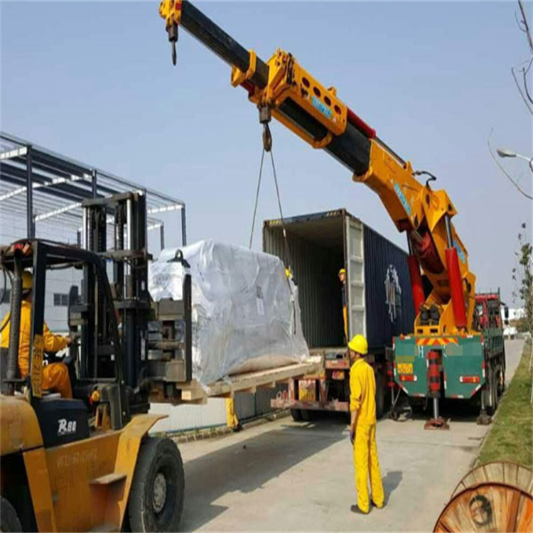 理塘专业随车吊出租电话