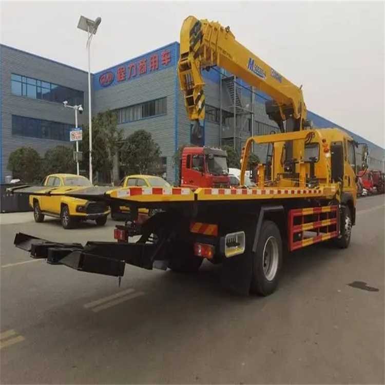 理塘附近小随车吊出租电话，轻松解决搬运烦恼