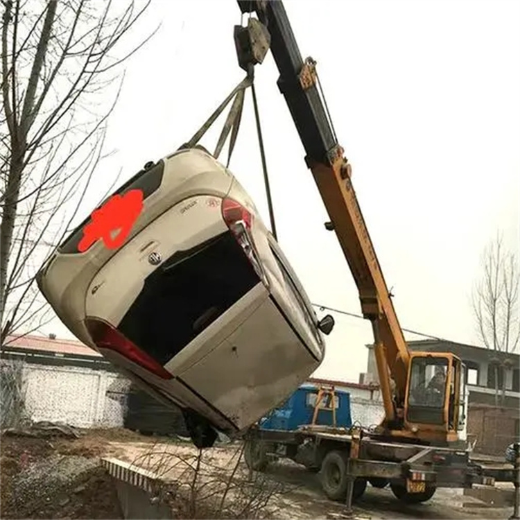 理塘随时待命，吊车24小时道路救援服务全解析