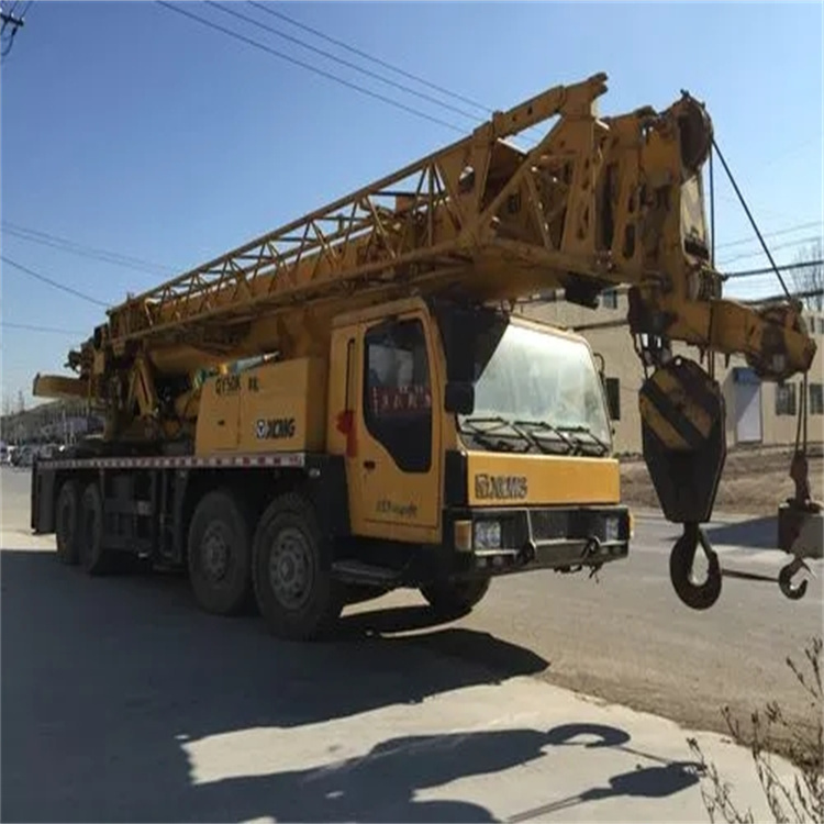 理塘哪里有专业吊车出租